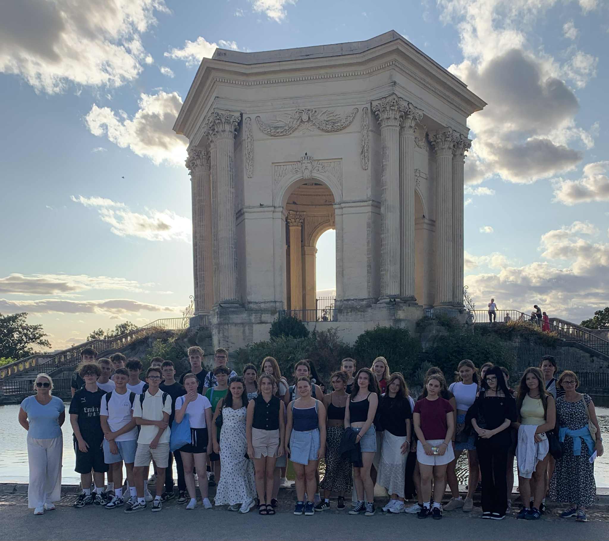 Zdjęcie Francja 2025 (2)409fa7a1-7471-4d54-ac72-77a34ebaa323.jpeg w galerii Wycieczka po Europie - Carcassone